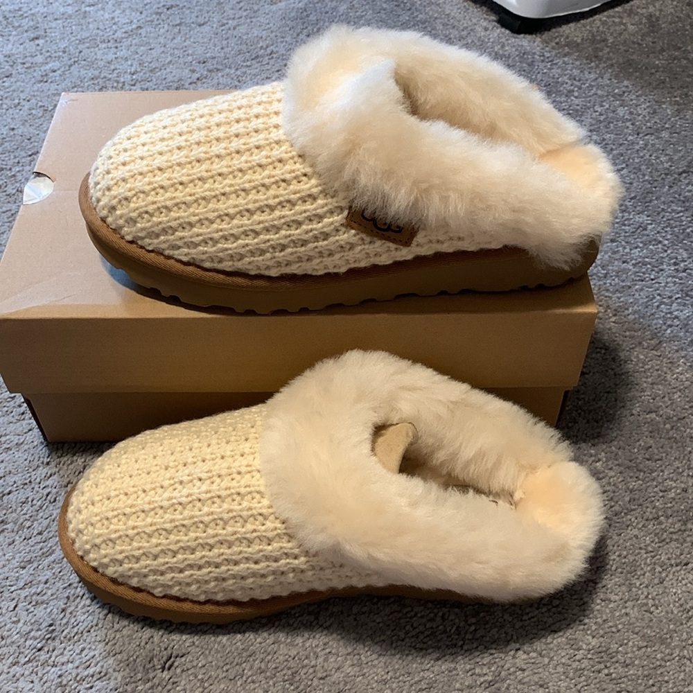 NWT UGG ‘Cluggette Knit’ women’s size 8